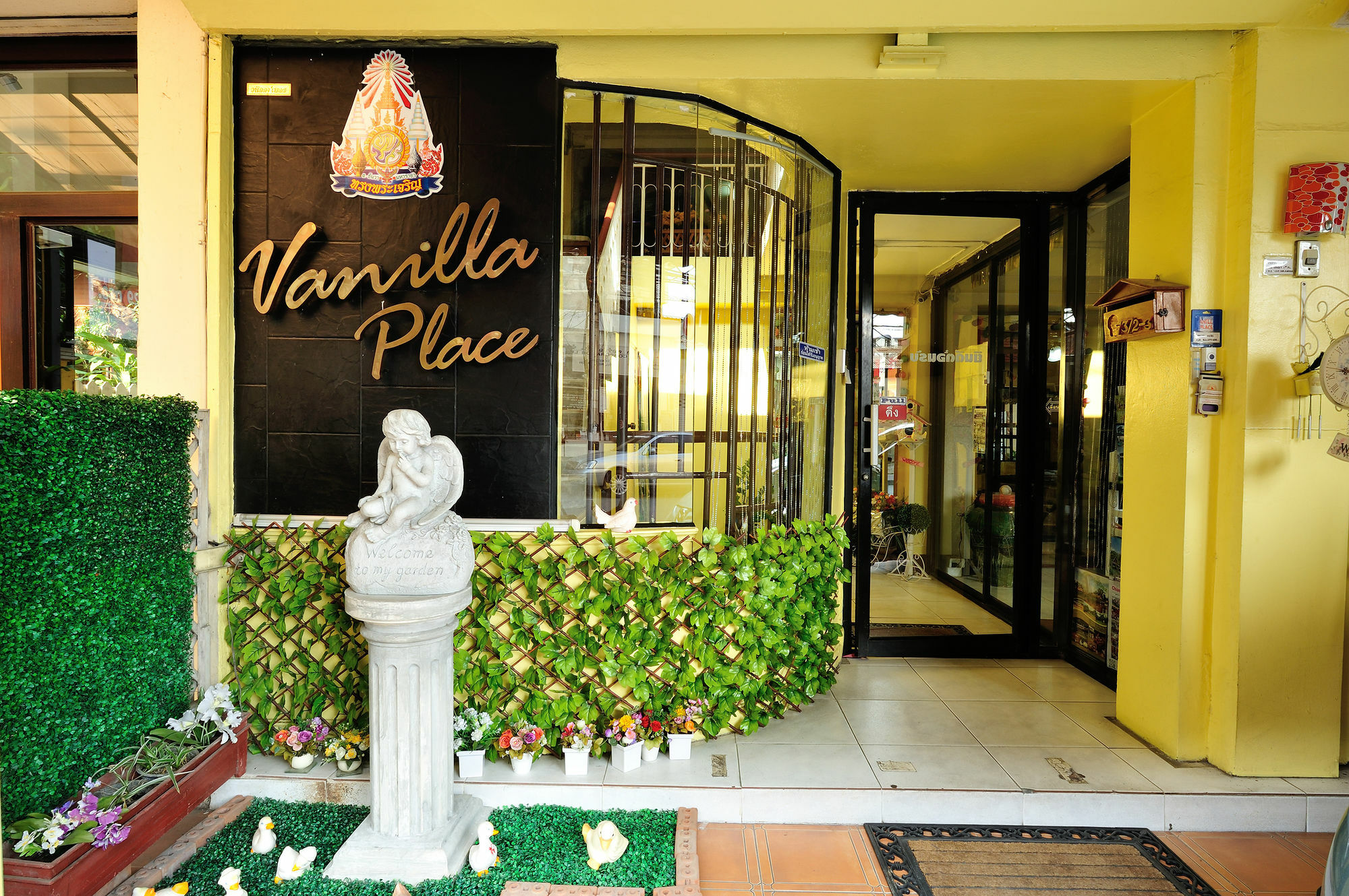 Vanilla Place Hotel Chiang Mai Exterior photo